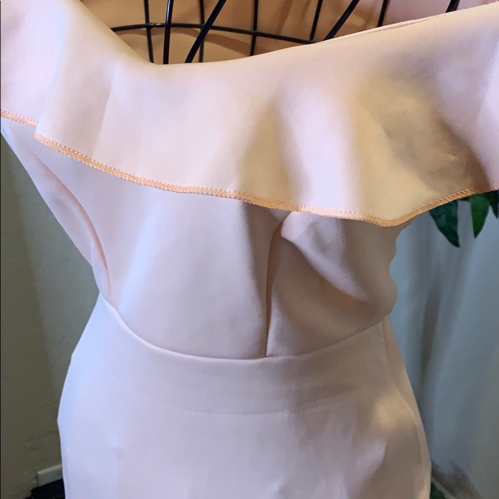 Boohoo blush pencil off shoulder dress - Picture 3 of 8